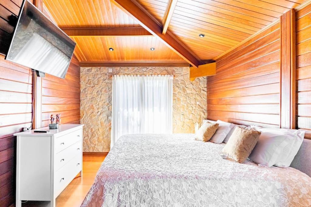 Wooden House Villa Minde Luaran gambar