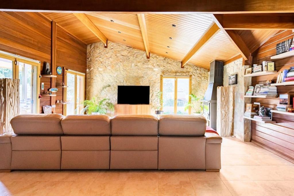 Wooden House Villa Minde Luaran gambar